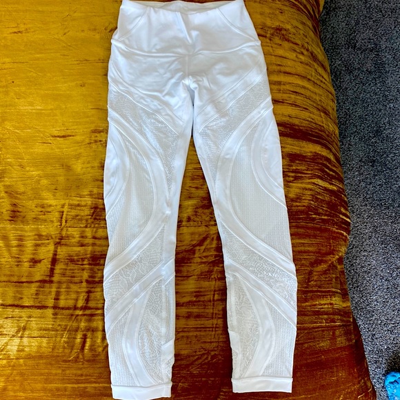 Lululemon white leggings with lace detail on the legs. Worn  1x, small for me. - Picture 1 of 3